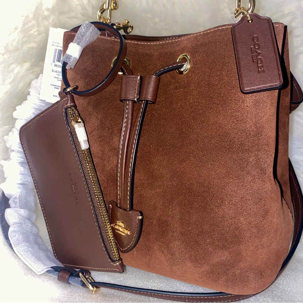 Coach 🤎 Rowan Bucket Bag in Suede New